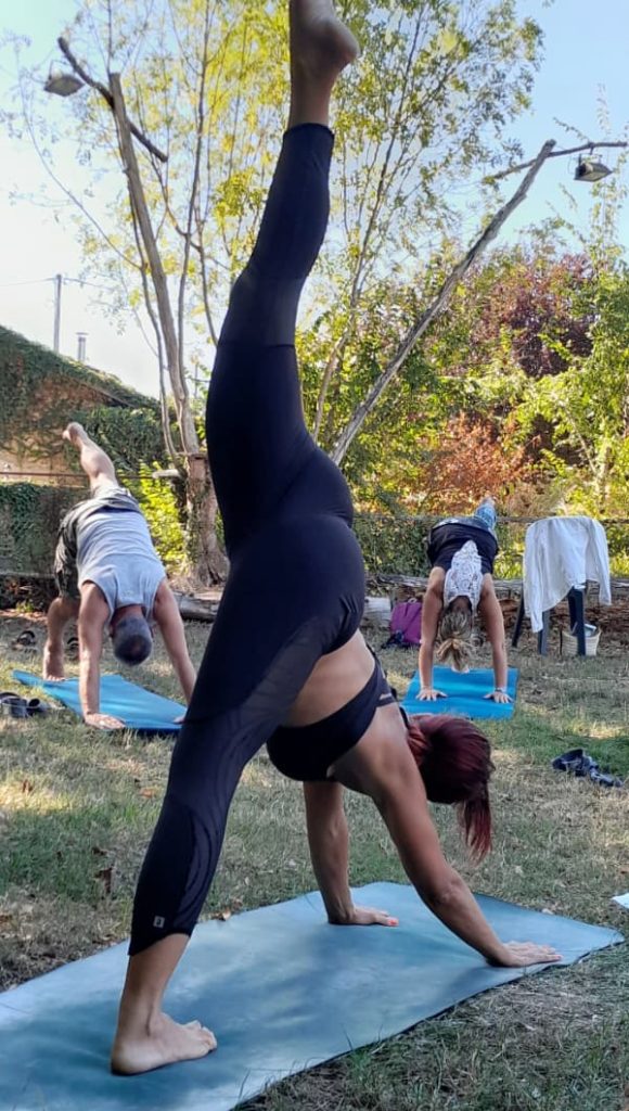 cours yoga entreprise bienfaits avantages cohesion esprit equipe 6