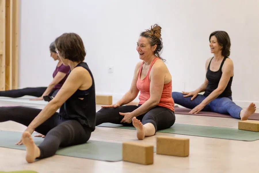 stages yoga groupe auch gers avantages bienfaits 7
