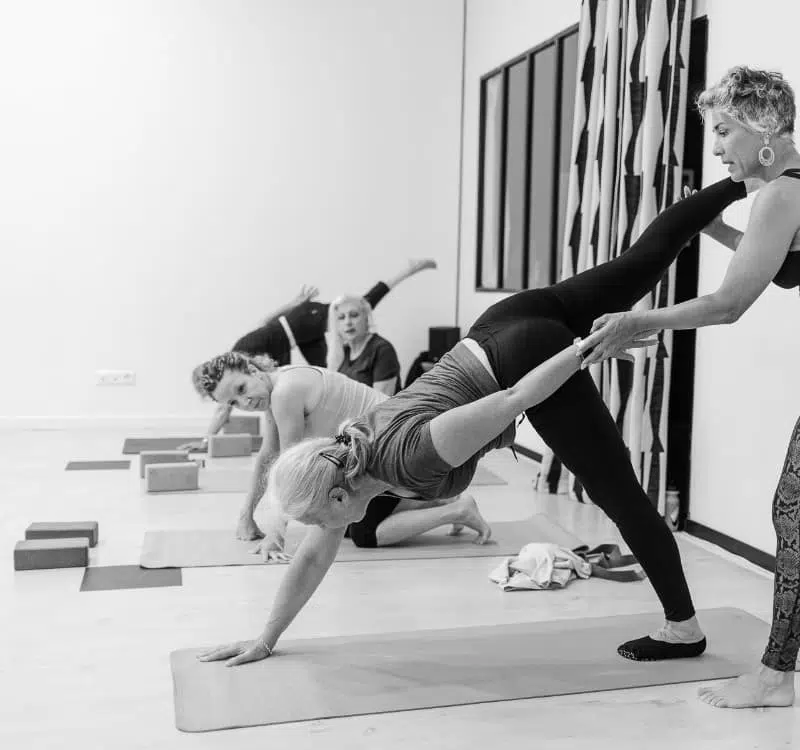 stages yoga groupe auch gers avantages bienfaits 8