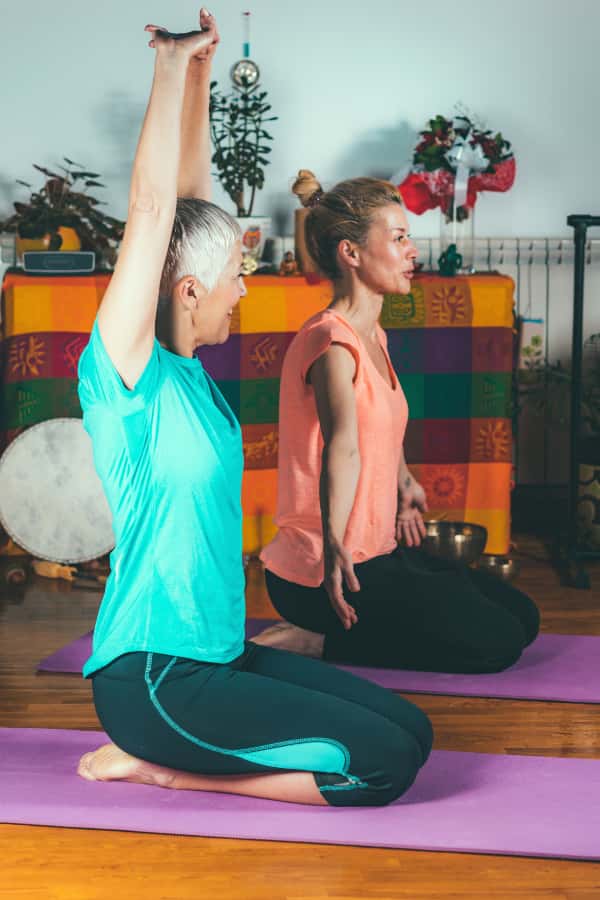 yoga praticants adeptes age condition physique 600x900