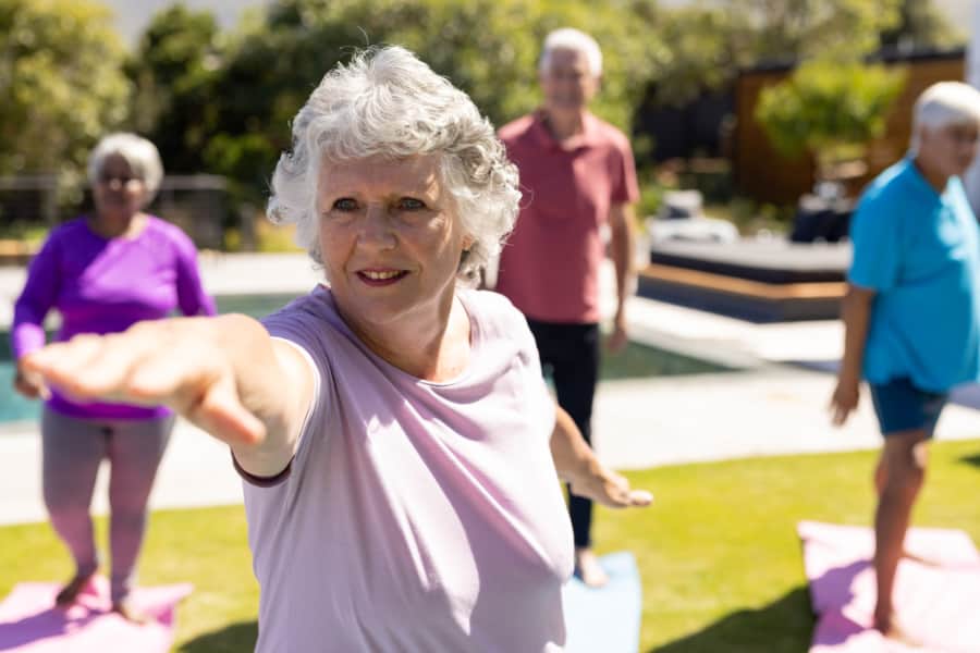 yoga seniors age limite pour pratiquer 3